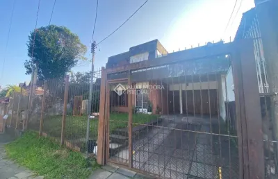 Casa com 3 quartos à venda na rua tupã, 88, vila assunção, porto alegre, 250 m2 por r$ 950.000