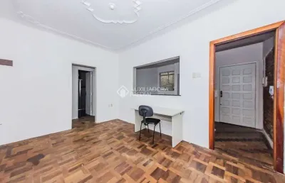 Apartamento com 2 quartos à venda na avenida joão pessoa, 1849, farroupilha, porto alegre, 53 m2 por r$ 200.000