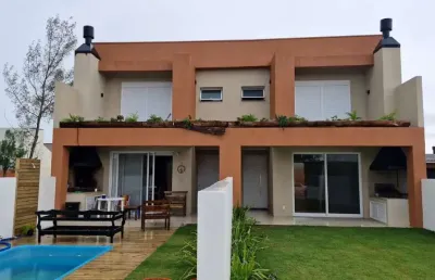 Casa com 3 quartos à venda na heitor villa lobos, 359, arpoador, xangri-lá, 160 m2 por r$ 1.190.000