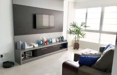 Apartamento com 3 quartos à venda na rua general couto de magalhães, 1384, são joão, porto alegre, 100 m2 por r$ 1.224.998