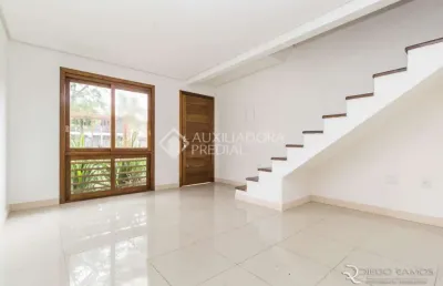 Casa com 2 quartos à venda na rua armando czamanski, 140, ipanema, porto alegre, 79 m2 por r$ 330.000