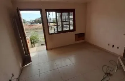 Casa com 3 quartos à venda na rua waldemar da silva tavares, 210, guarujá, porto alegre, 108 m2 por r$ 450.000