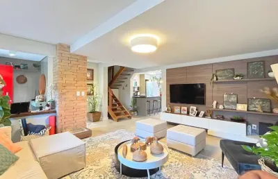 Casa com 3 quartos à venda na rua adão pinheiro da silva, 701, ipanema, porto alegre, 203 m2 por r$ 1.250.000