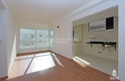 Apartamento com 3 quartos à venda na avenida da cavalhada, 4530, cavalhada, porto alegre, 71 m2 por r$ 410.000