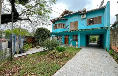 Casa em condomínio fechado com 3 quartos à venda na rua barão do amazonas, 3254, partenon, porto alegre, 250 m2 por r$ 795.000