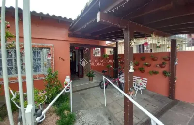 Casa com 3 quartos à venda na rua paulino azurenha, 1253, partenon, porto alegre, 231 m2 por r$ 499.000