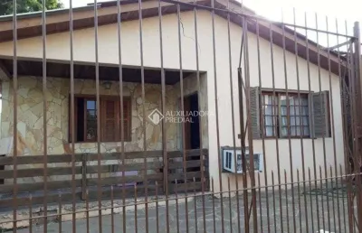 Casa com 2 quartos à venda na rua upamaroti, 473, cristal, porto alegre, 100 m2 por r$ 480.000