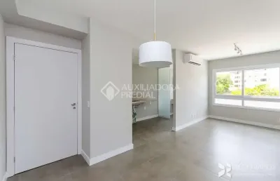 Apartamento com 3 quartos à venda na avenida teresópolis, 2438, teresópolis, porto alegre, 67 m2 por r$ 685.000