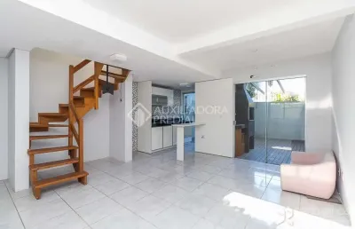 Casa em condomínio fechado com 3 quartos à venda na estrada campo novo, 131, ipanema, porto alegre, 69 m2 por r$ 320.000