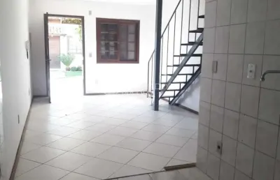 Casa em condomínio fechado com 2 quartos à venda na avenida monte cristo, 100, cavalhada, porto alegre, 56 m2 por r$ 200.000