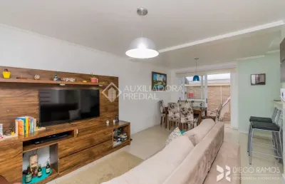 Casa em condomínio fechado com 3 quartos à venda na rua doutor pereira neto, 1215, tristeza, porto alegre, 110 m2 por r$ 598.000
