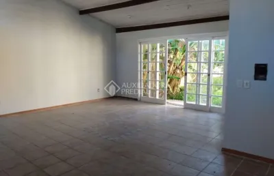 Casa em condomínio fechado com 4 quartos à venda na rua estevão cruz, 123, cristal, porto alegre, 195 m2 por r$ 834.000