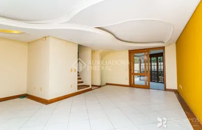 Casa em condomínio fechado com 4 quartos à venda na rua padre joão batista reus, 438, vila conceição, porto alegre, 318 m2 por r$ 1.490.000