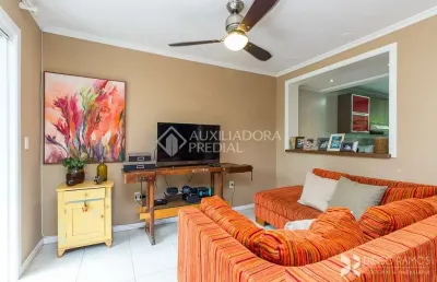Casa em condomínio fechado com 3 quartos à venda na rua doutor arnaldo da silva ferreira, 410, ipanema, porto alegre, 223 m2 por r$ 794.000