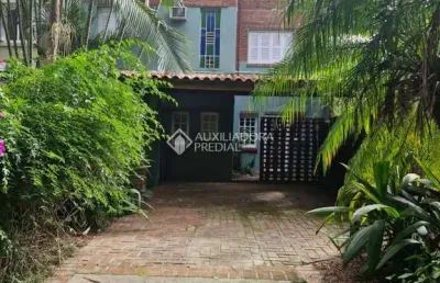Casa em condomínio fechado com 3 quartos à venda na rua dos guaranis, 154, espírito santo, porto alegre, 220 m2 por r$ 690.000
