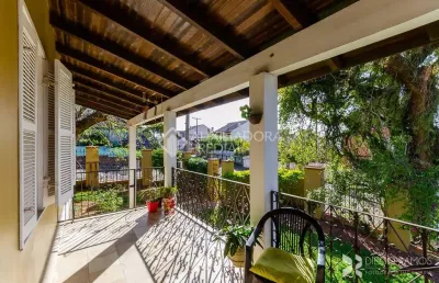 Casa com 3 quartos à venda na rua padre joão batista reus, 1477, vila conceição, porto alegre, 260 m2 por r$ 1.150.000
