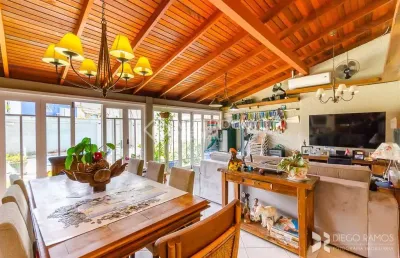 Casa com 3 quartos à venda na rua fortunato della casa, 45, espírito santo, porto alegre, 219 m2 por r$ 959.000