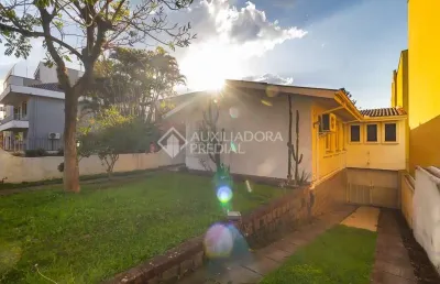 Casa com 3 quartos à venda na rua general rondon, 1206, tristeza, porto alegre, 205 m2 por r$ 1.385.000