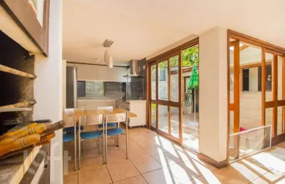 Casa em condomínio fechado com 4 quartos à venda na rua dea coufal, 1380, ipanema, porto alegre, 220 m2 por r$ 749.000