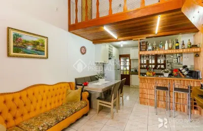 Casa em condomínio fechado com 2 quartos à venda na rua álamo-branco, 45, restinga, porto alegre, 136 m2 por r$ 329.900