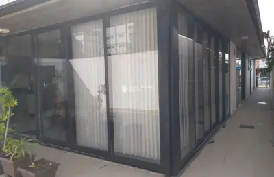 Prédio à venda na rua josé victor da rosa, 19, barreiros, são josé, 176 m2 por r$ 1.800.000