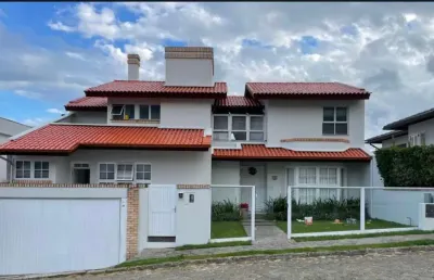 Casa com 3 quartos à venda na rua doutor celso nicodemus lopes, 145, joão paulo, florianópolis, 358 m2 por r$ 3.250.000