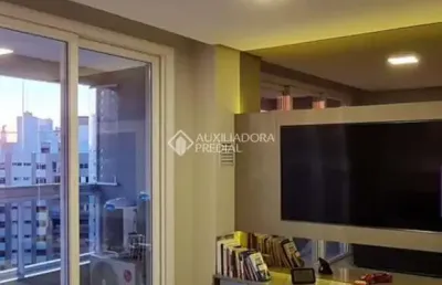 Apartamento com 2 quartos à venda na avenida mauro ramos, 1512, centro, florianópolis, 79 m2 por r$ 2.120.000