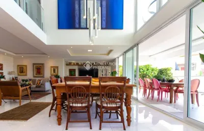 Apartamento com 4 quartos à venda na rodovia tertuliano brito xavier, 1942, canasvieiras, florianópolis, 246 m2 por r$ 4.250.000