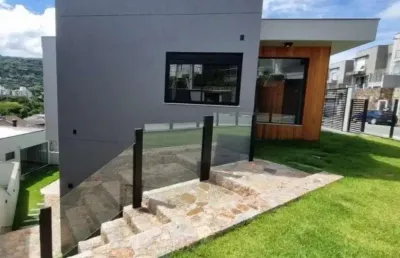 Casa com 3 quartos à venda na rua acelon eduardo da silva, 261, córrego grande, florianópolis, 202 m2 por r$ 2.900.000