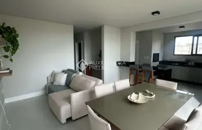 Apartamento com 2 quartos à venda na alcides jose minotto, 64, balneário perequê, porto belo, 90 m2 por r$ 1.899.900