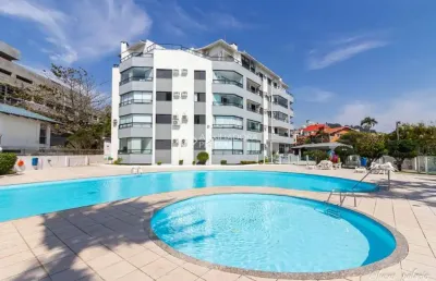 Apartamento com 2 quartos à venda na rua acary margarida, 560, canasvieiras, florianópolis, 63 m2 por r$ 1.280.000