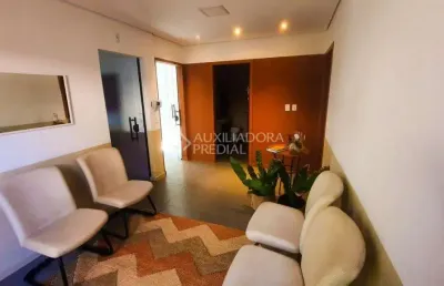 Casa comercial à venda na rua cônego bernardo, 315, trindade, florianópolis, 300 m2 por r$ 2.560.000