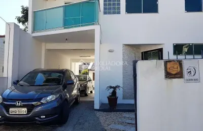 Casa com 3 quartos à venda na rua são vicente de paula, 593, agronômica, florianópolis, 238 m2 por r$ 1.060.000