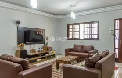 Casa com 3 quartos à venda na rua das dálias, 194, assunção, são bernardo do campo, 320 m2 por r$ 750.000