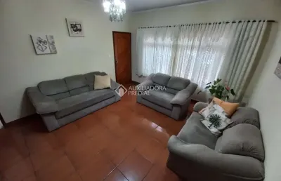 Casa com 3 quartos à venda na rua matias de albuquerque, 25, anchieta, são bernardo do campo, 160 m2 por r$ 650.000