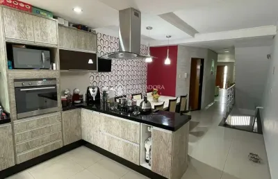 Casa com 3 quartos à venda na rua tiradentes, 166, vila assunção, santo andré, 250 m2 por r$ 989.000