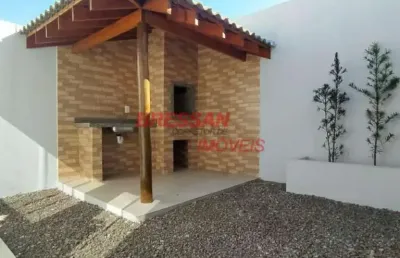 Casa nova com quiosque mais charmosos da região  com fino acabamento