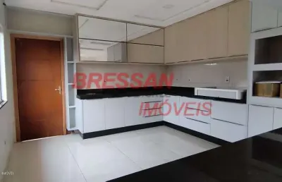 Vendo casa grande com possibilidade de baracao ou até espaço lazer