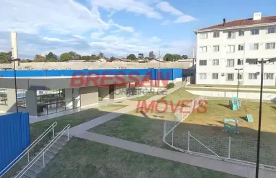 Vendo apartamento com 3 quartos com cozinha planejada  com banheiro montado