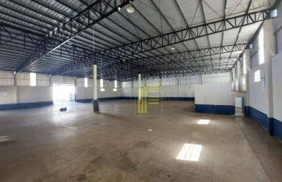 Barracão para locação com 2.000 m², com 5 docas, próximo a rodovia whashington luiz.