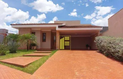 Vende-se casa terrea no gaivota i, 03 suítes, 04 wc.