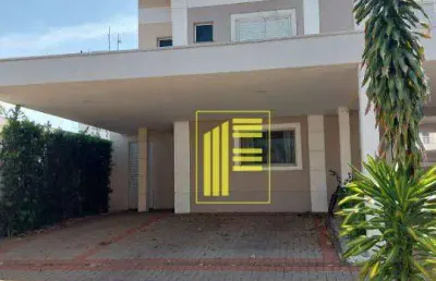Aluga-se casa na zona sul em condomínio com 03 dormitórios, 02 vagas e lazer completo.