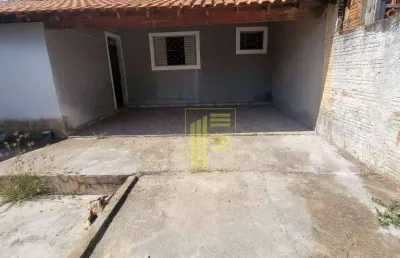 Casa com 01 dormitório para locação no jardim arroyo.