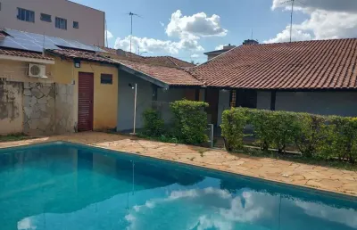 Casa com piscina para locação no jardim vetorazzo – 3 dormitórios e excelente localização