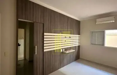 Casa para locação no gaivota i com área gourmet com churrasqueira.