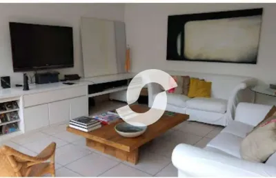 Casa com 4 dormitórios à venda, 455 m² por r$ 1.950.000,00 - badu - niterói/rj