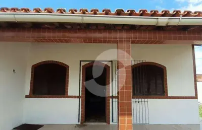 Casa com 2 dormitórios à venda, 67 m² por r$ 332.000,00 - parque tamariz - iguaba grande/rj