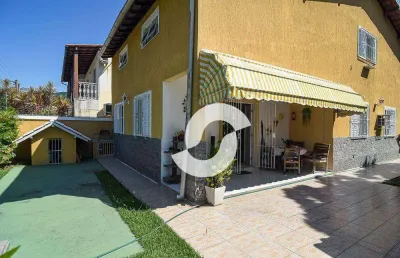 Casa com 3 dormitórios à venda, 260 m² por r$ 850.000,00 - piratininga - niterói/rj