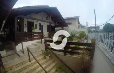 Casa com 2 dormitórios à venda, 271 m² por r$ 1.000.000,00 - badu - niterói/rj