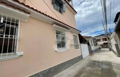 Oportunidade incrível para você! casa de vila térrea ao lado do horto  com 1 quarto e duas vagas,à venda, 104 m² por r$ 370.000 - fonseca - niterói/rj